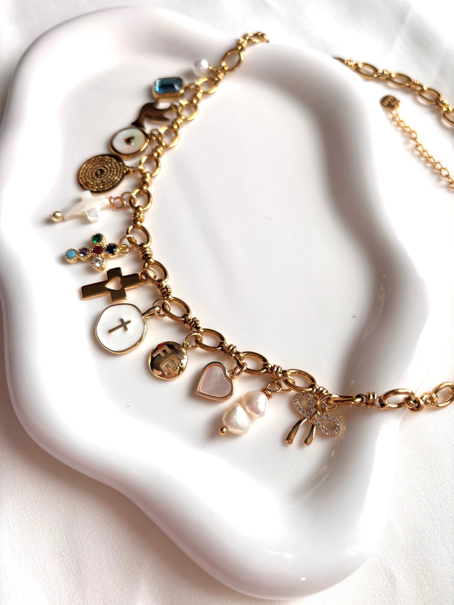 Perfecto Amor Necklace