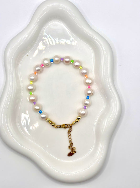 Pretty Pearl Bracelet