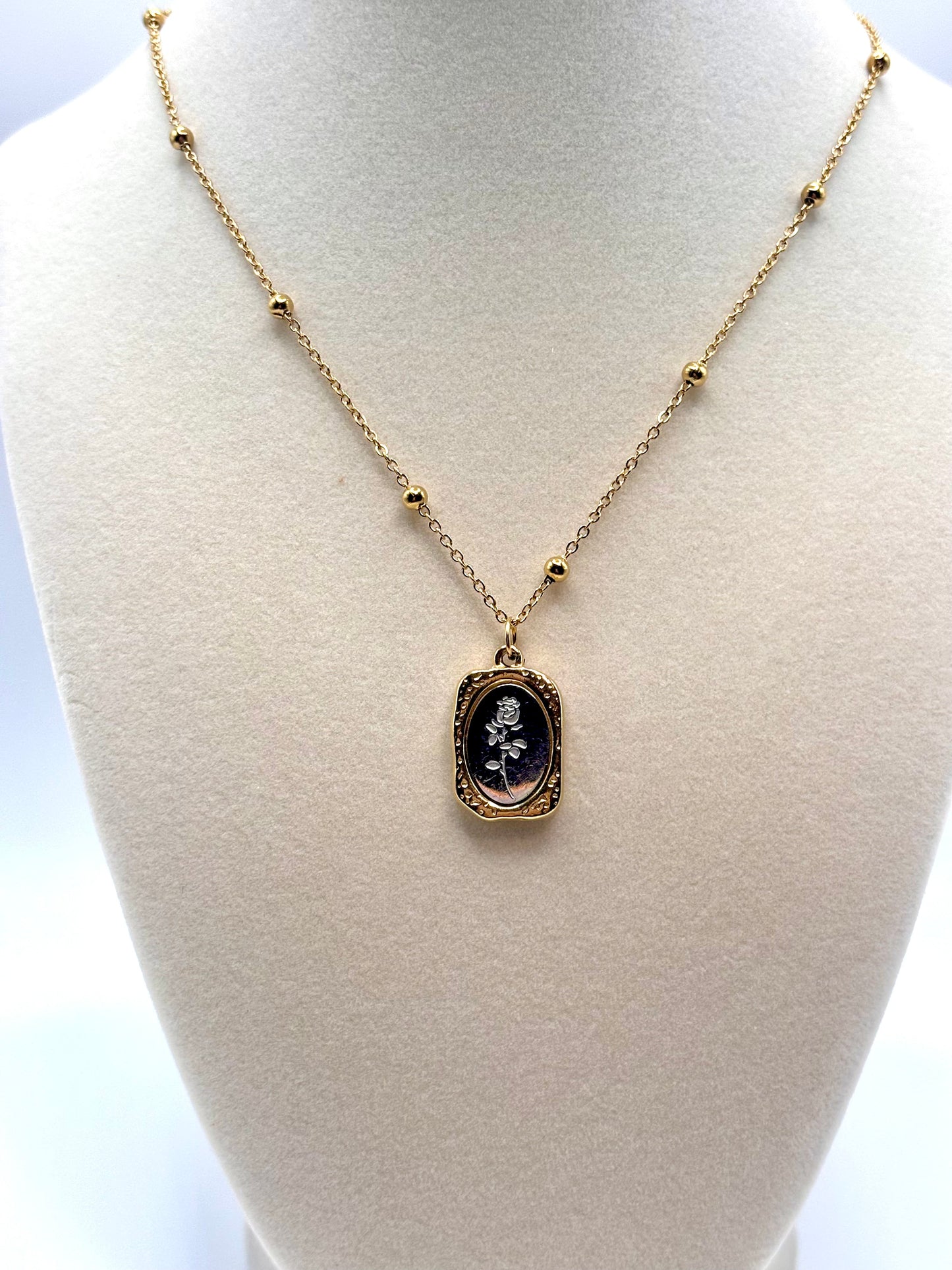 Flor de Espejo Necklace