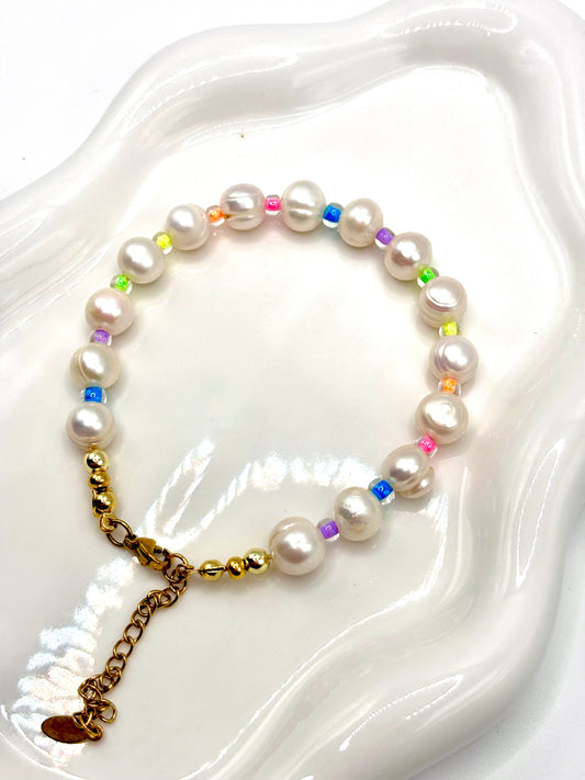 Pretty Pearl Bracelet