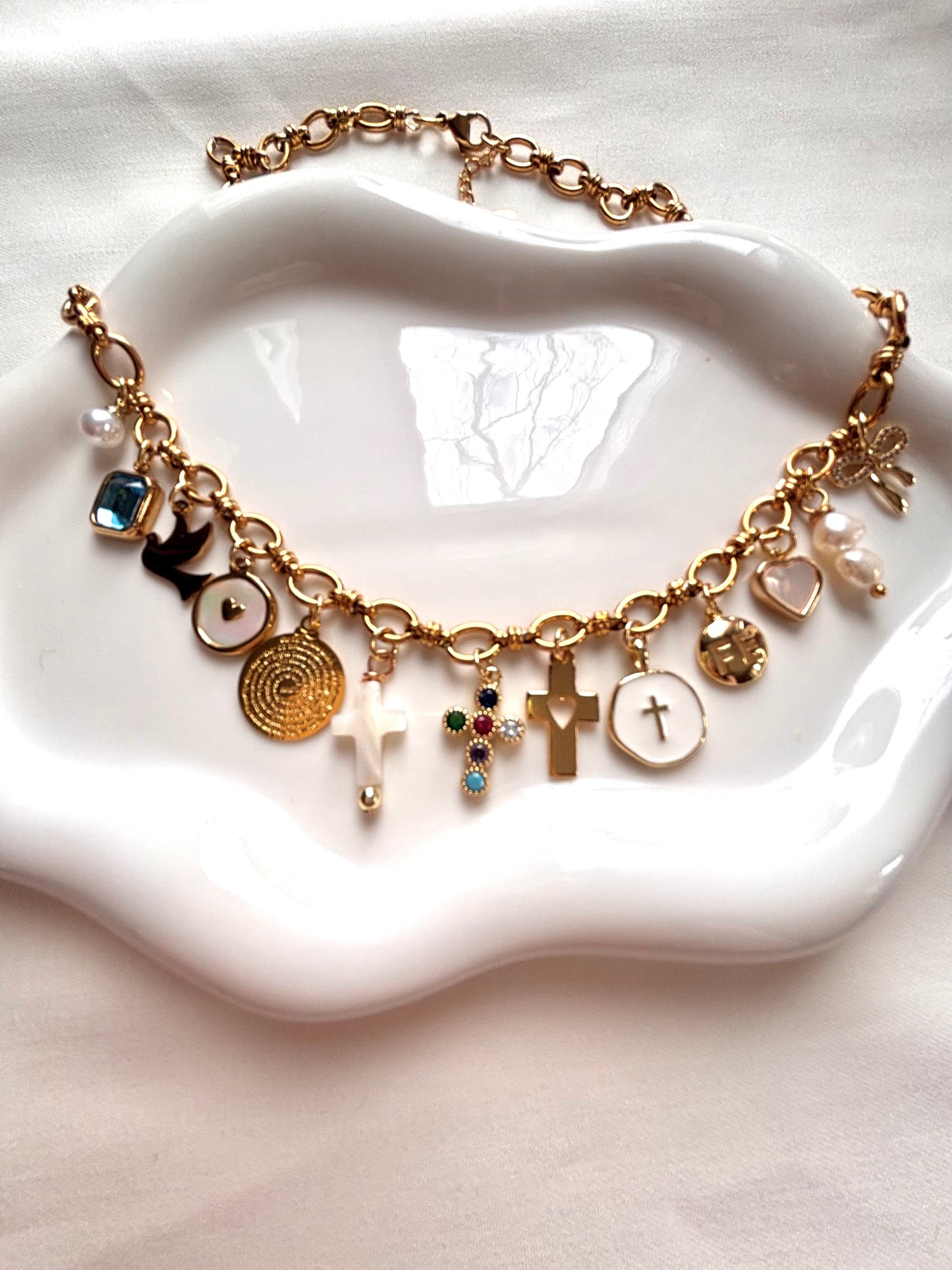 Perfecto Amor Necklace